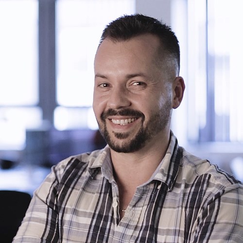 Brett Neves Cadpeople